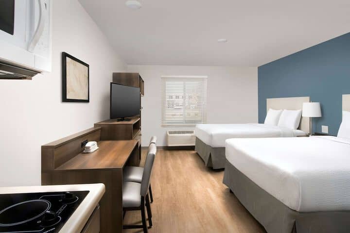 Room 14 of 26