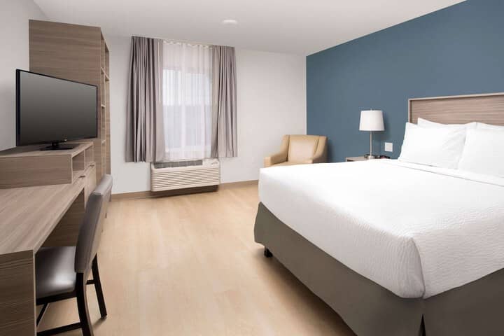 Room 11 of 26