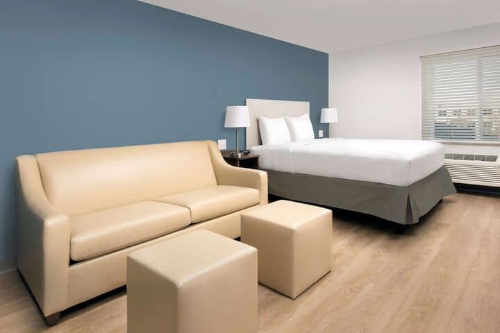 Room 15 of 26