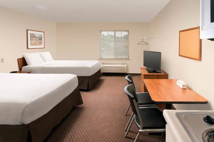 Room 10 of 26